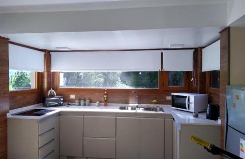 Lago Puelo House | Unforgettable Ocean View at Complejo EL PAÑIL - 4 Star Stay