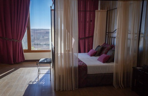 Tarancon Hotel | Experience Finca La Estacada: Rated 9.2 with Spa & Pool