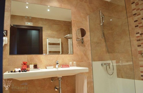 Tarancon Hotel | Experience Finca La Estacada: Rated 9.2 with Spa & Pool