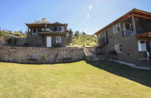 Yocsina Cabin | Inviting Complejo Lamarca: Pool & Family-Friendly Retreat