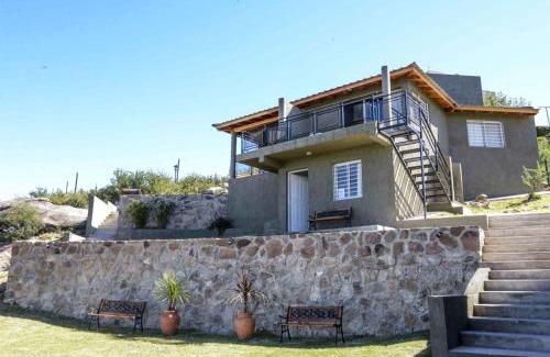 Yocsina Cabin | Inviting Complejo Lamarca: Pool & Family-Friendly Retreat
