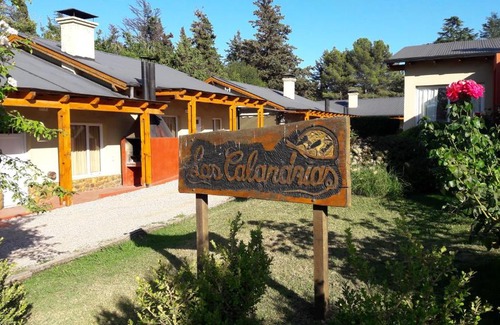 Sierra de la Ventana Cabin | Cozy Complejo Las Calandrias: Pet-Friendly with Pool Access
