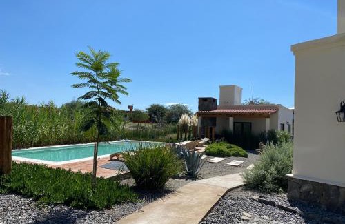 Cafayate House | Inviting Complejo Los Olivos: Pet-Friendly & Pool Access