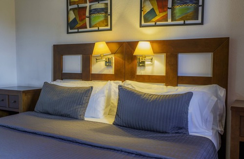 Santa Ana la Real Hotel | Eco-Friendly Complejo Turístico Los Veneros with Spa & Pool