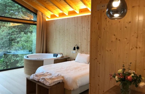 Laxe House | Discover A Torre de Laxe: Family-Friendly Oceanfront Retreat