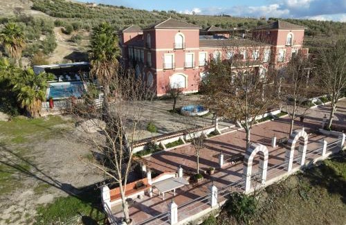 Baena Apartment | Discover Complejo Turístico Fuente de la Salud Retreat