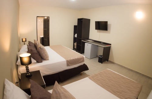 Zona Granja Hotel | Discover Complejo Turistico Americano: Family-Friendly Retreat
