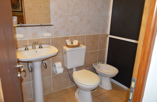 Zona Granja Hotel | Discover Complejo Turistico Americano: Family-Friendly Retreat