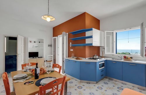 Torre Vado Apartment | Pet-Friendly Retreat Near the Beach in Salve, Italy