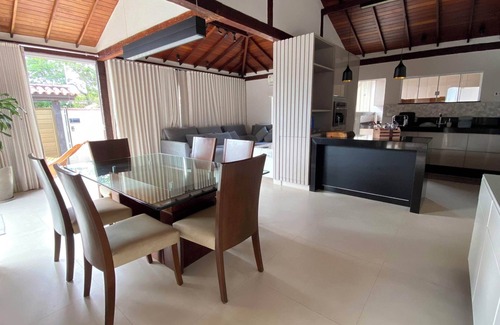 Alto de Buzios House | Complete and modern house in Geribá- Búzios/RJ