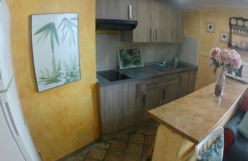 Tijola Apartment | Cozy Apartment for 4 in Central Tíjola with Spa Access