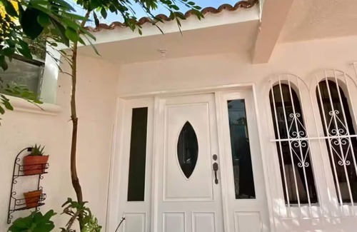 San Miguel House | Complete, comfortable and safe house.