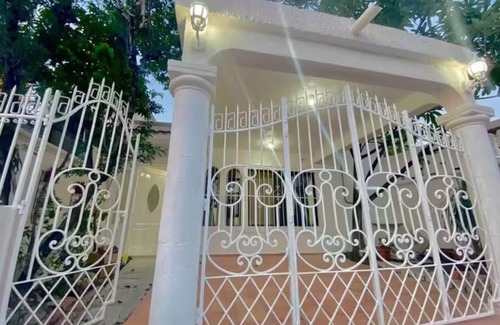 San Miguel House | Complete, comfortable and safe house.