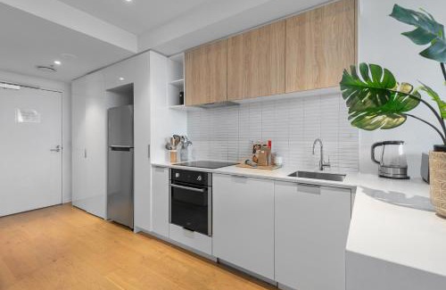 St Kilda Apartment | Explore Complete Host STK Apartments with Pool & Kitchen
