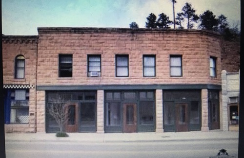 Hot Springs Apartment | Recently Remodeled 1 Bd / 1 Bath with Family-Friendly Amenities