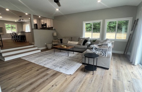 Newaygo House | Magnificent Waterfront Retreat on Pickerel Lake - Pet Friendly!