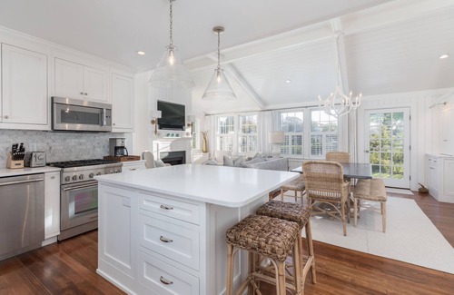 Brant Point House | Renovated Brant Point Home - Steps to Beach & Town
