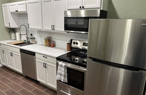 Boone Apartment | Renovated Retreat Near Downtown with Pool & Spa Access