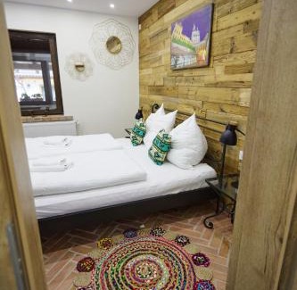 Medias House | Experience Complex Butoaiele Transilvaniei: Pool & SPA Retreat