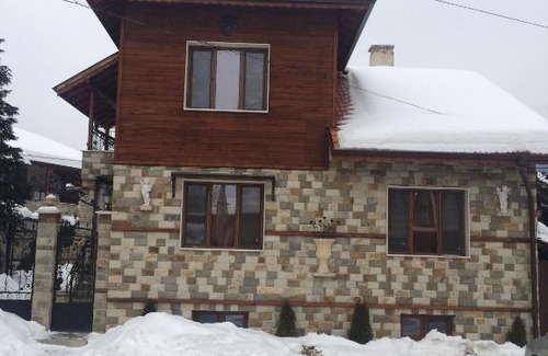 Etropole House | Experience Ocean Views at Complex Oazis with Pool & Hot Tub