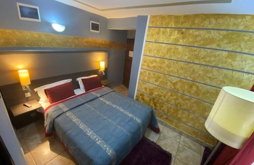 Dschang Hotel | Enjoy Family-Friendly Stays at Complexe hotelier Marie Louise