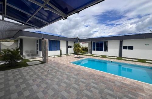 Gigante House | Family-Ready Compostela Cabañas Gigante with Pool Access