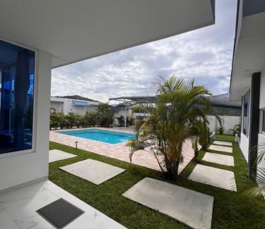 Gigante House | Family-Ready Compostela Cabañas Gigante with Pool Access
