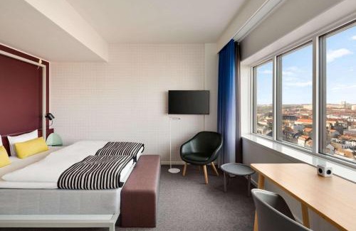 Aarhus C Hotel | Stylish Comwell Aarhus Dolce by Wyndham - Pet Friendly Stay