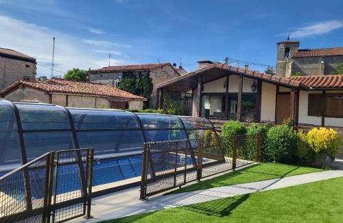 Atapuerca House | Relax at SANSIL Atapuerca with Heated Pool & Pet-Friendly Stays