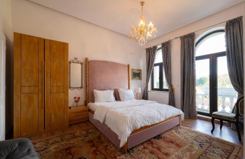 Predeal Bed & Breakfast | Exceptional Stay at Conacul Dima Predeal with Pool & Hot Tub