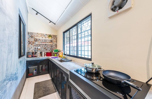 Ampang House | Cozy 3BR Homestay for Families with Breakfast Included