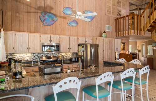 Hope Town House | Exquisite Conched Out: Oceanfront Retreat with Pool