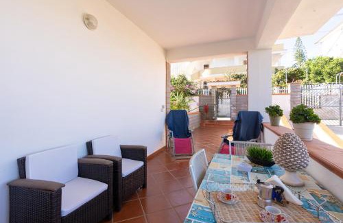 Trappeto House | Family-Friendly Retreat at Conchiglia al Mare - Perfect for Pets