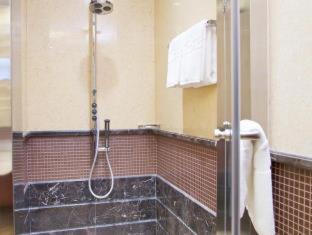 Al-Fujairah Hotel | Elegant Concorde Hotel - Fujairah with Pool & Hot Tub