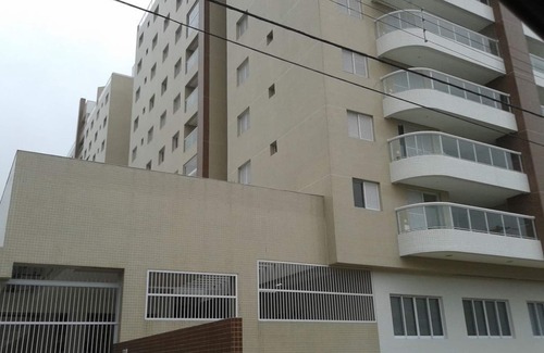 Sao Lourenco Apartment | Relaxing Stay with Heated Pool, Spa & Oceanfront Views