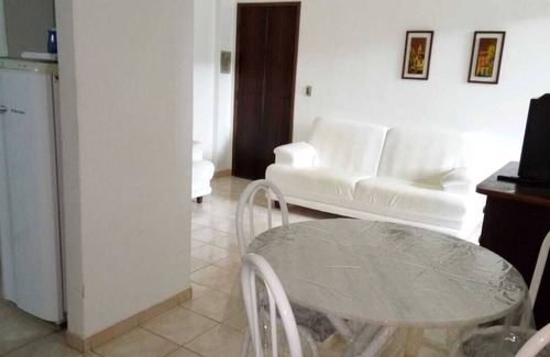 Maranduba Apartment | Cozy Oceanfront Retreat near Lagoinha and Maranduba