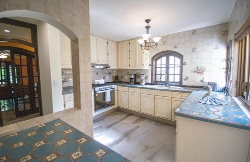 El Cid House | Experience Hacienda Conde de Oviedo with Private Pool