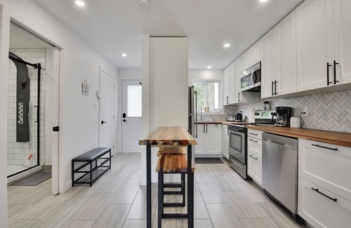Stoneham Condo | Experience Ski-in/Ski-out Condo in Stoneham, Rated 9.8/10