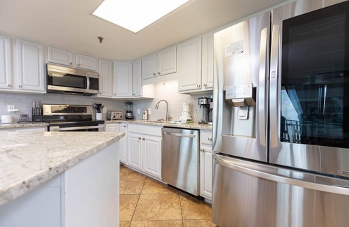 Orange Beach Condo | Oceanfront Phoenix III 3071: Family-Friendly Retreat