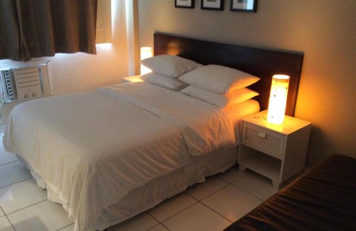 Copacabana Apartment | Inviting Condo Bulhoes de Carvalho with Ocean View Access