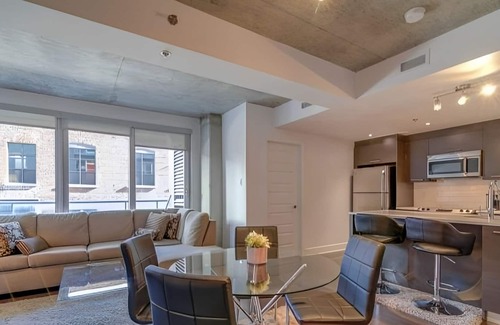 Griffintown Condo | Condo de luxe 2 chambres - en plein coeur de GriffinTown