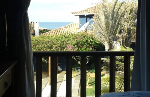 Praia Rasa House | Beachfront Condo with 4 Suites and Guest Rated 9.8