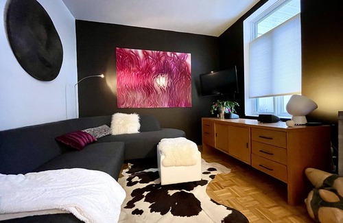 Vieux-Limoilou Condo | Cozy Condo in Limoilou with Parking & Family-Friendly Perks