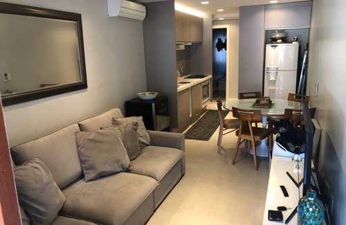 Cidade Jardim Tom Condo | Unforgettable Condo in Marina House, Guaruja - Rated 10/10