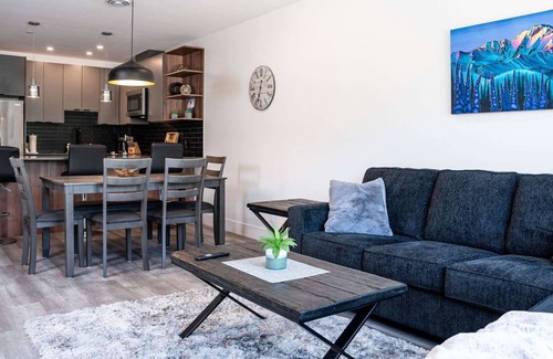 Revelstoke Condo | Highly Rated Condo in Revelstoke with Private Hot Tub