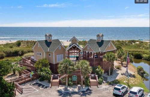 St. James House | Discover Marsh Girl: A Family-Friendly 4-Star Retreat