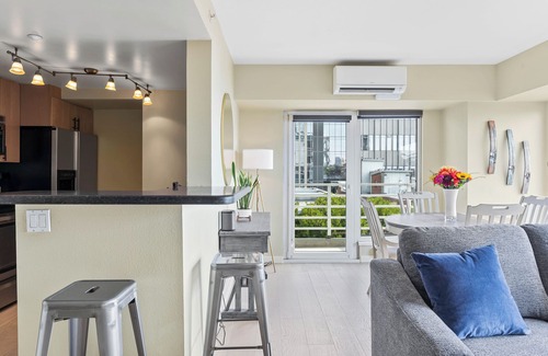 Downtown Seattle Condo | Prime Condo in Seattle's Pike Place Market - Rated 10/10!