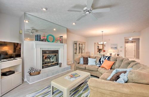 Salem Apartment | Lake Keowee Condo with Resort Amenities and Pool Access