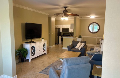 Clearwater Condo | Oceanfront Condo on Tampa Bay with Pool & Spa Amenities
