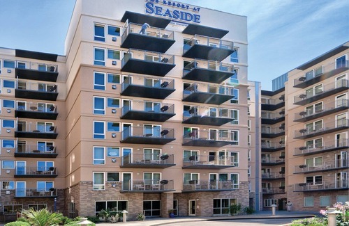 Seaside Condo | Beachfront Condo in Seaside with Pool & Spa Amenities